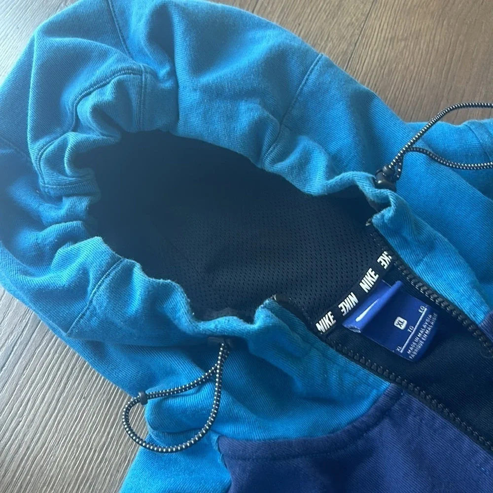 Nike Sweater ! XL